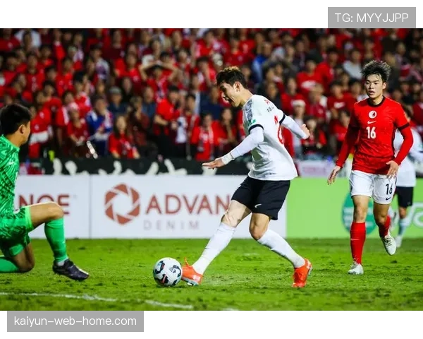 中国队拜合拉木成前场支点，头球争顶成功率超七成